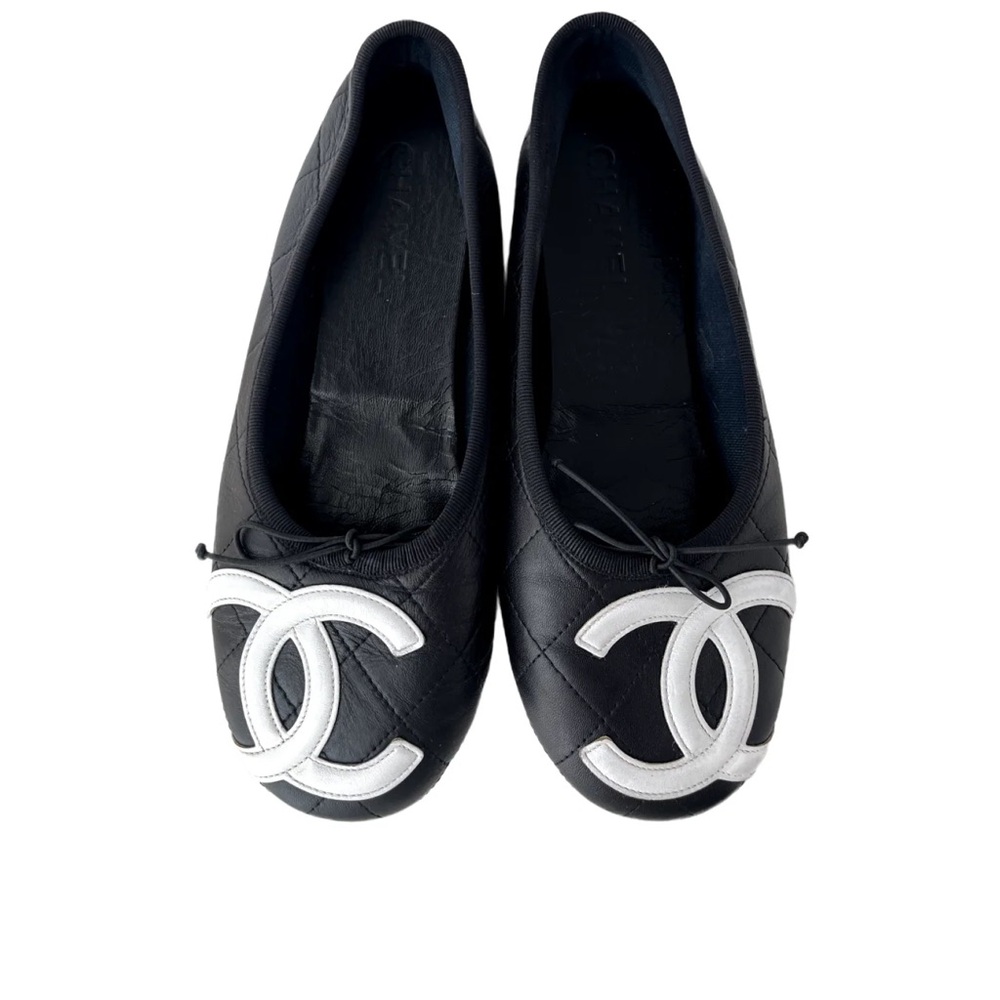 ISO CHANEL cambon ballerina flats